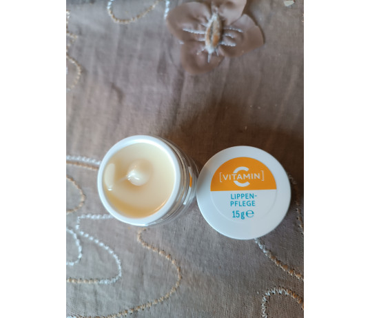 Isana Lūpų balzamas 15 g